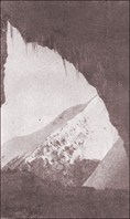 Вид из грота Сигалер на Пиренеи-пещера Сигалер